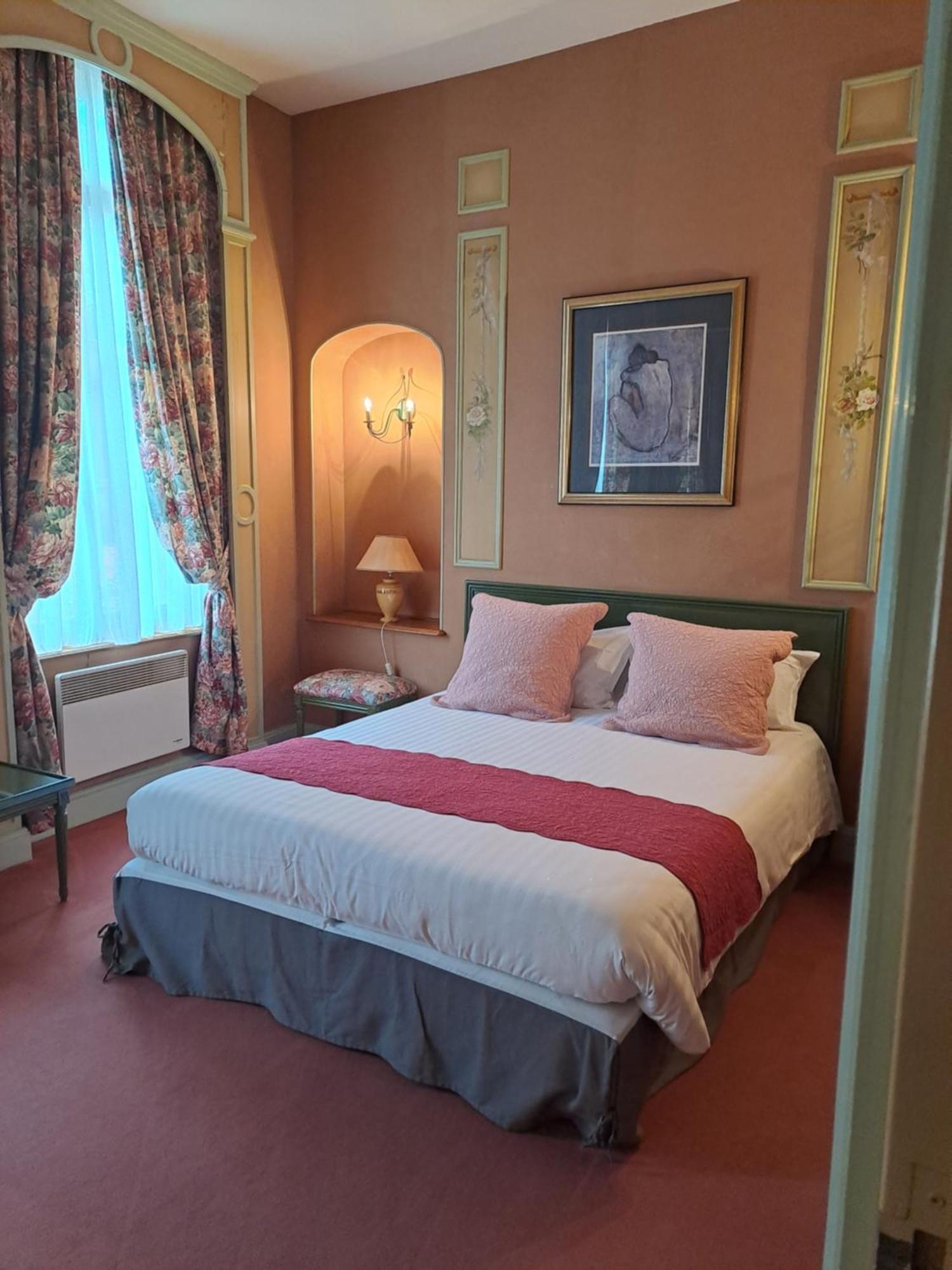 Hotel Particulier Des Canonniers Saint-Quentin  Buitenkant foto